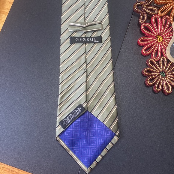 202-You Are InTIEresting 🖤 George - Picture 8 of 10